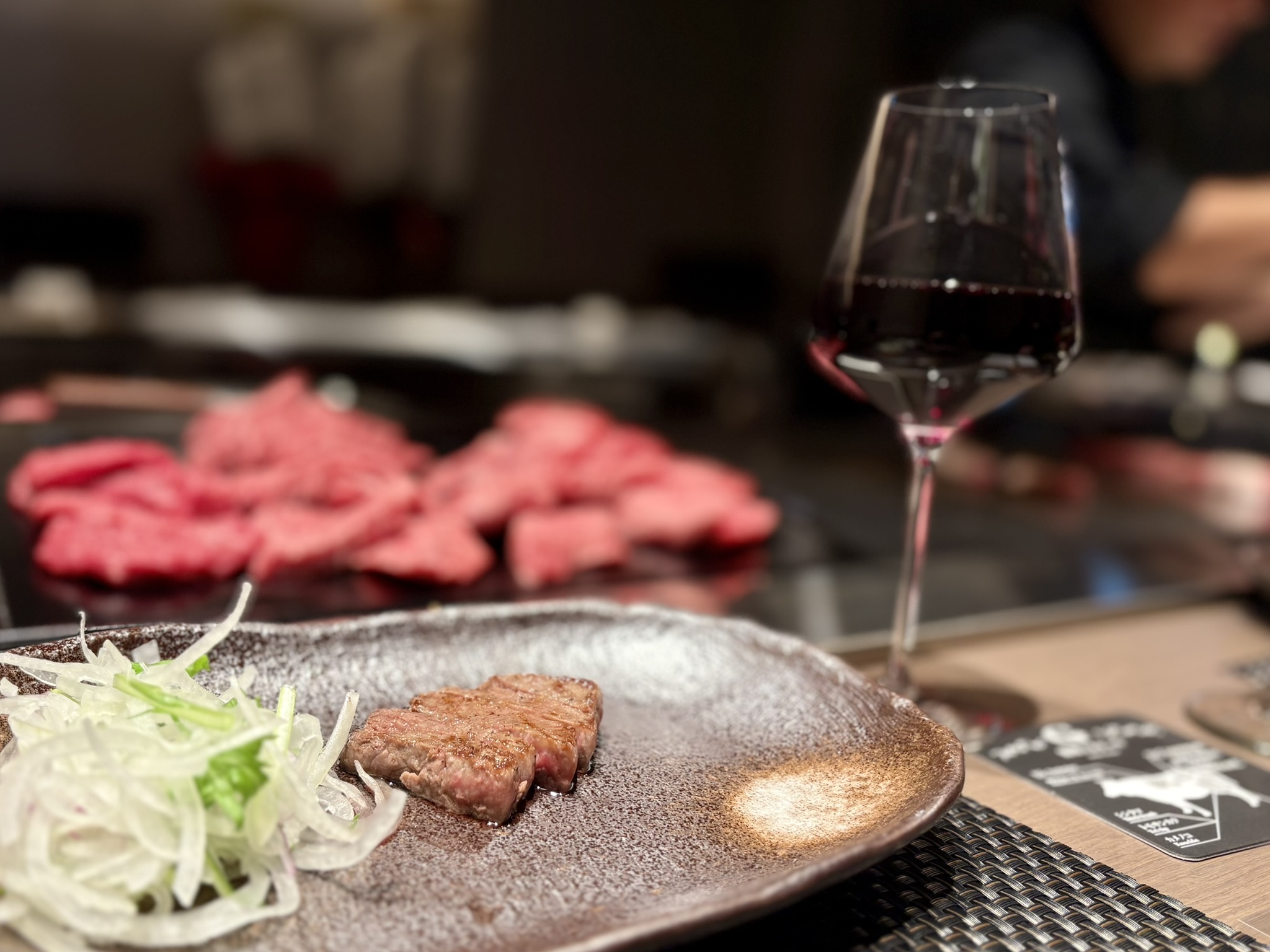 【新宿Newopen】A5黒毛和牛のステーキ食べ放題！銀座ステーキ新宿店で贅沢昼飲みしてきた